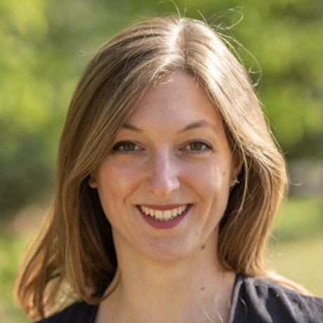 Charlotte Debus